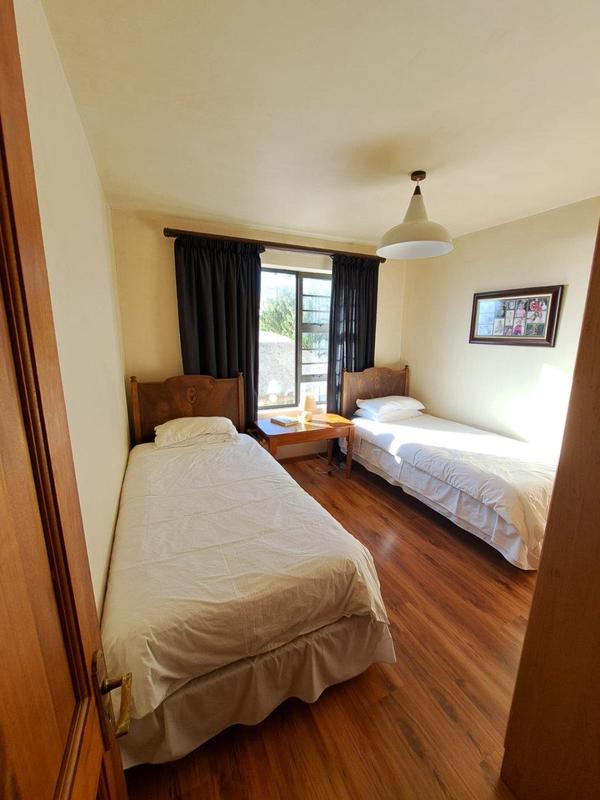 To Let 5 Bedroom Property for Rent in Mossel Bay Western Cape